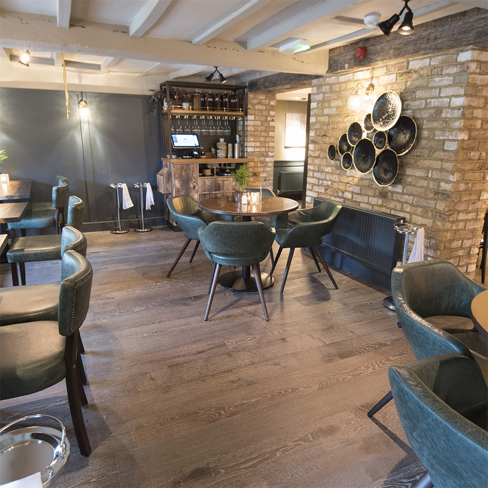 JackEvie The Bromley Collection