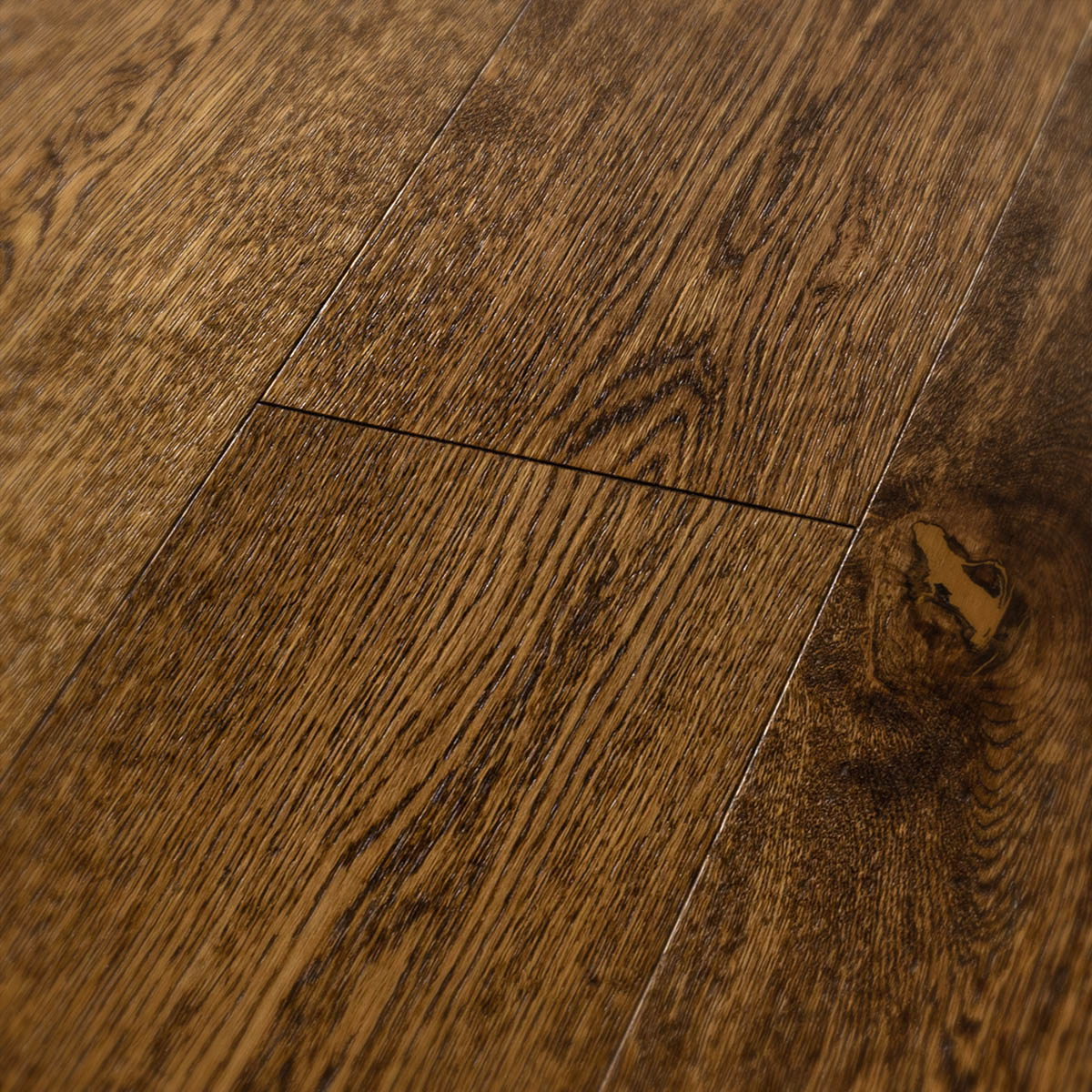 Finchers Way - Brushed, Worn, Dented European Oak