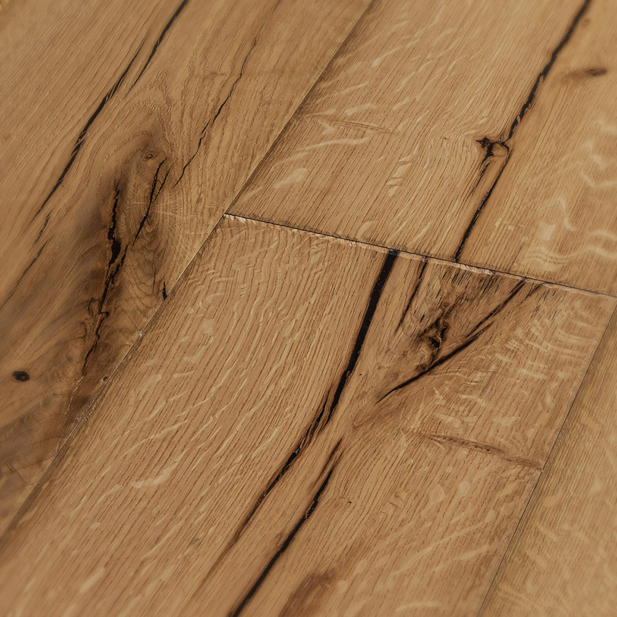 Cedar Close - Wide Plank Super Rustic Grade Oak