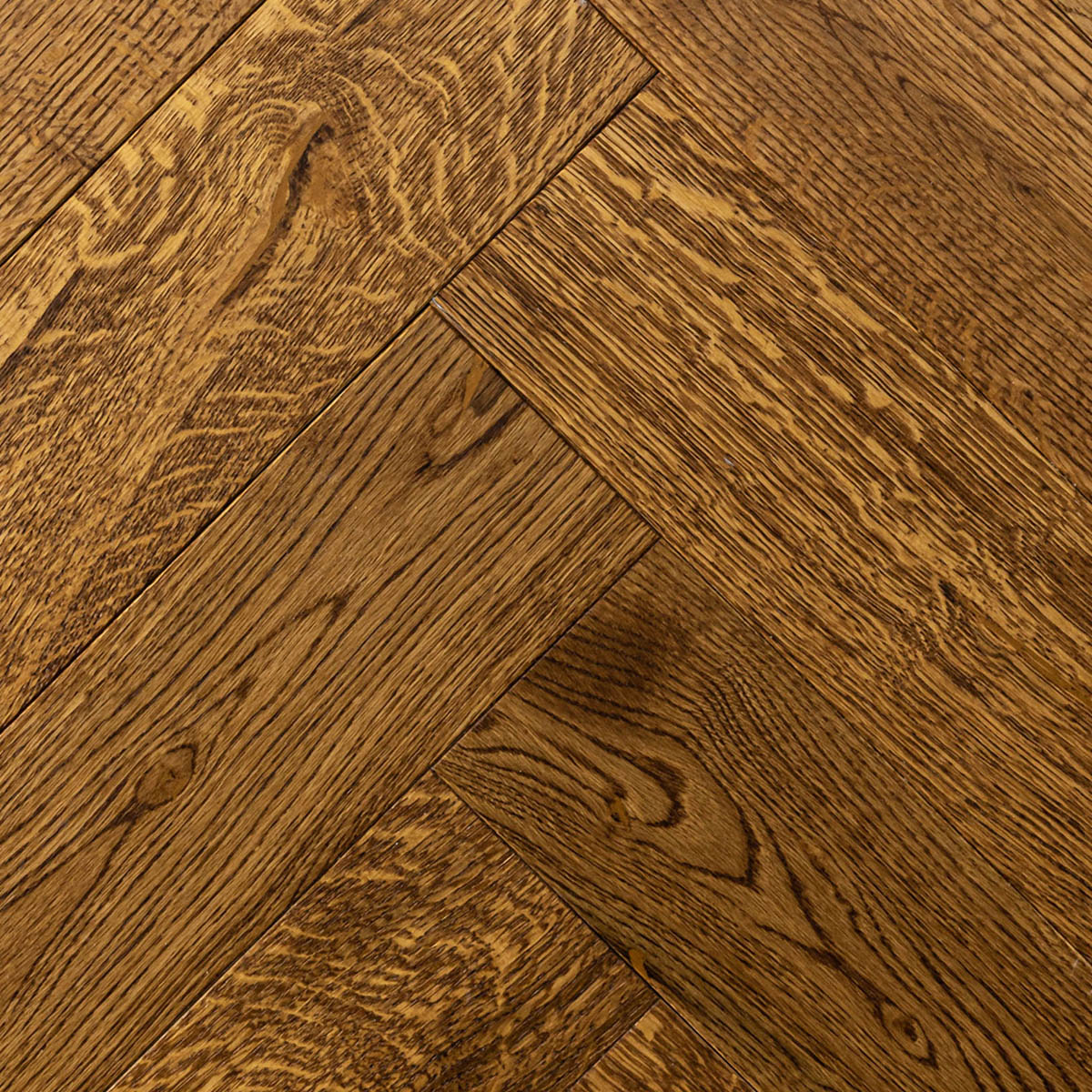 Dune Place - Golden Brown Herringbone Oak Floor 