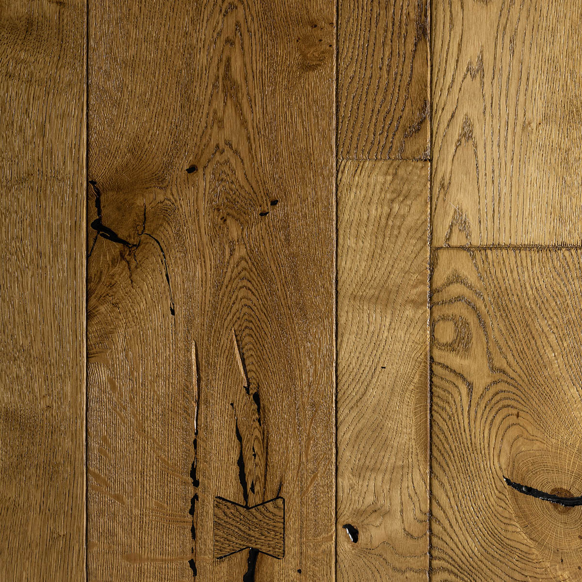 Brynfield - Aged Mixed Width Engineered Oak Floor