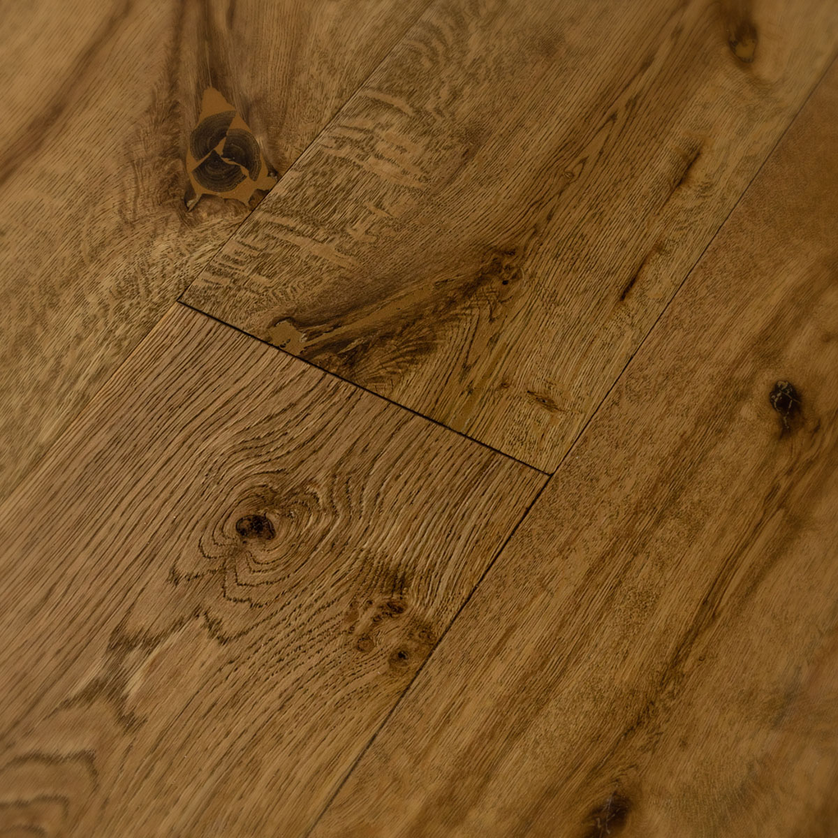 Pendral Close - Brushed Rustic Grade European Oak