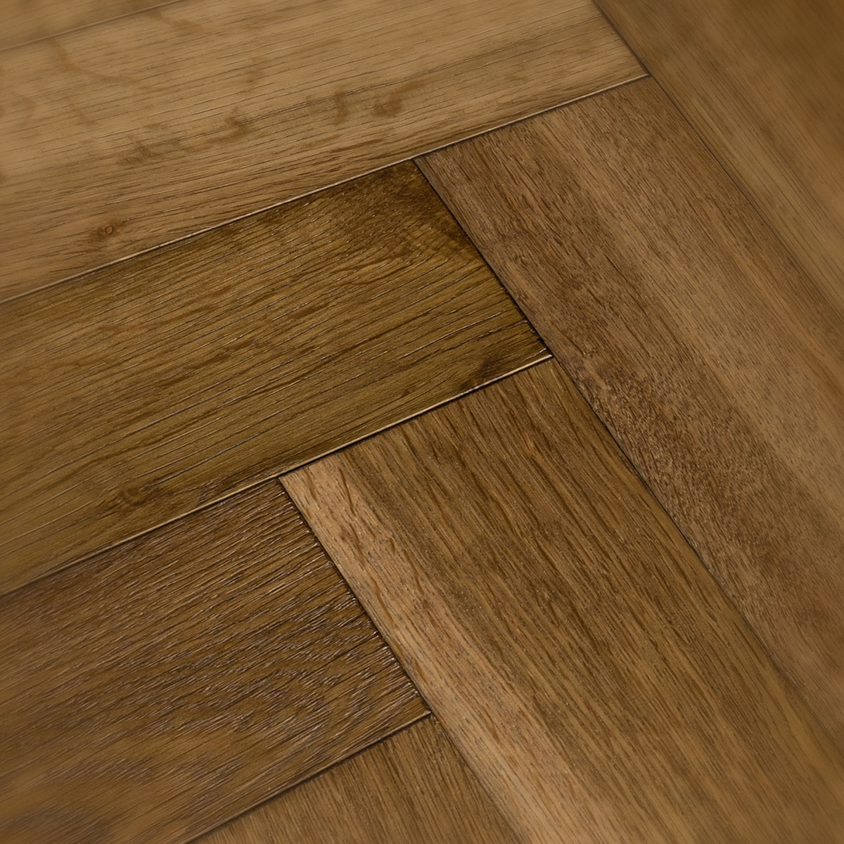 Nutmeg Close - Light Oak Herringbone Floor 280mm x 70mm