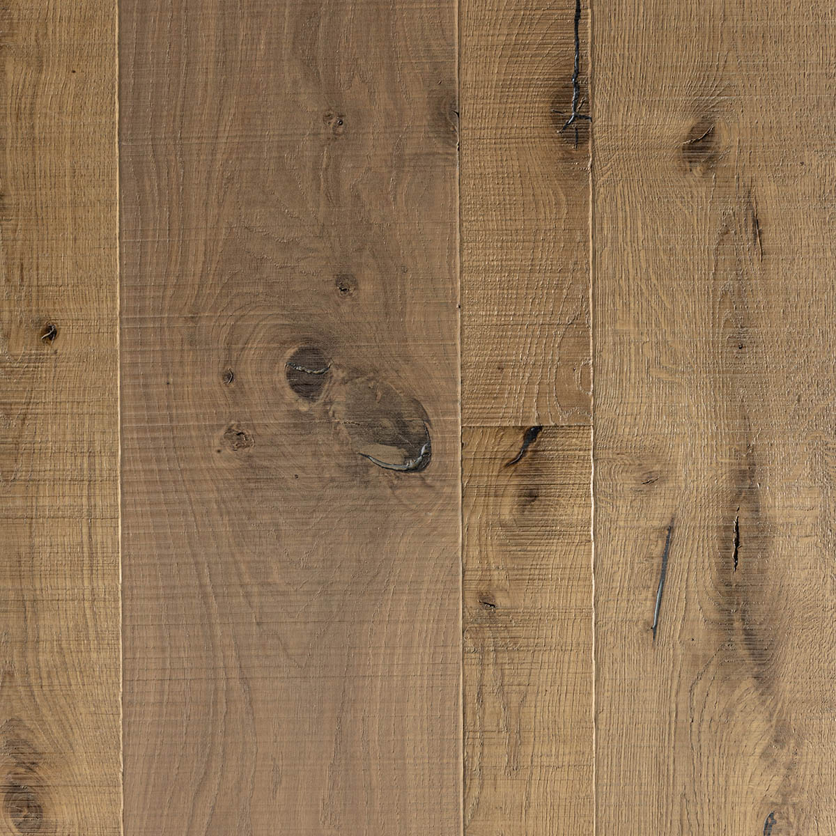 Sandstone rustic knotted engineered oak wood flooring