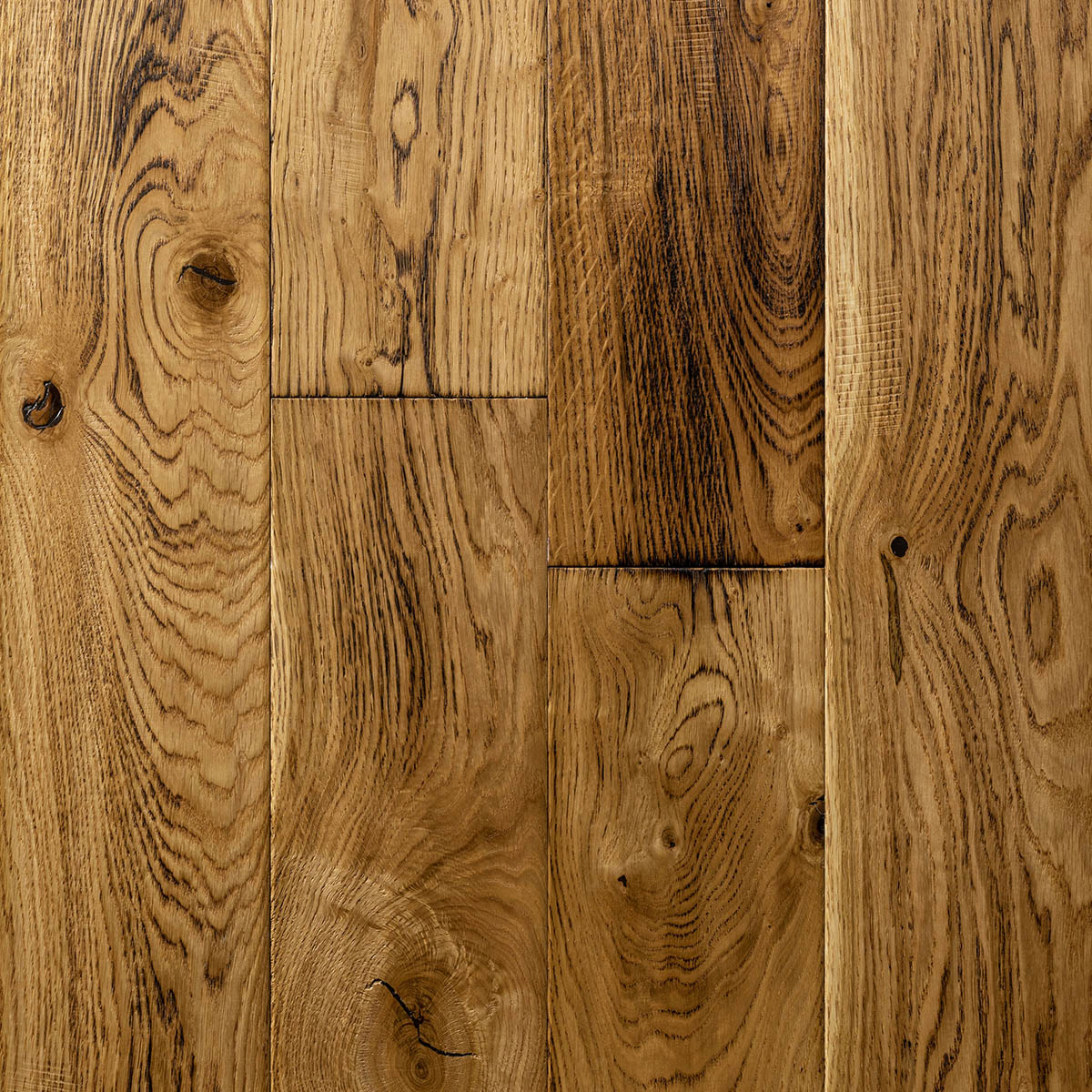 Hayfield - Distressed Rustic Engineered Oak Plank Floor