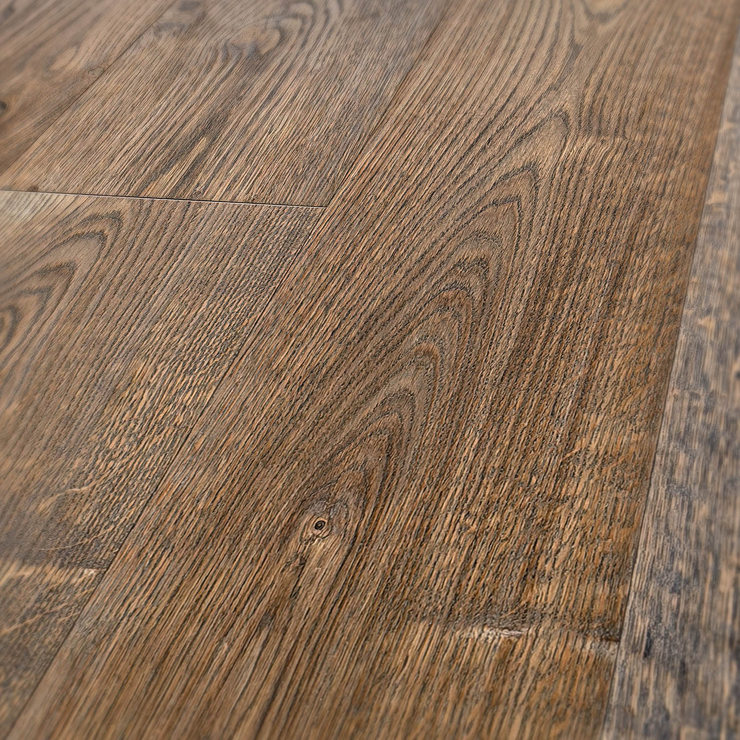 Bardon Hill - Brushed Rustic Grade Oak 14mm Thick