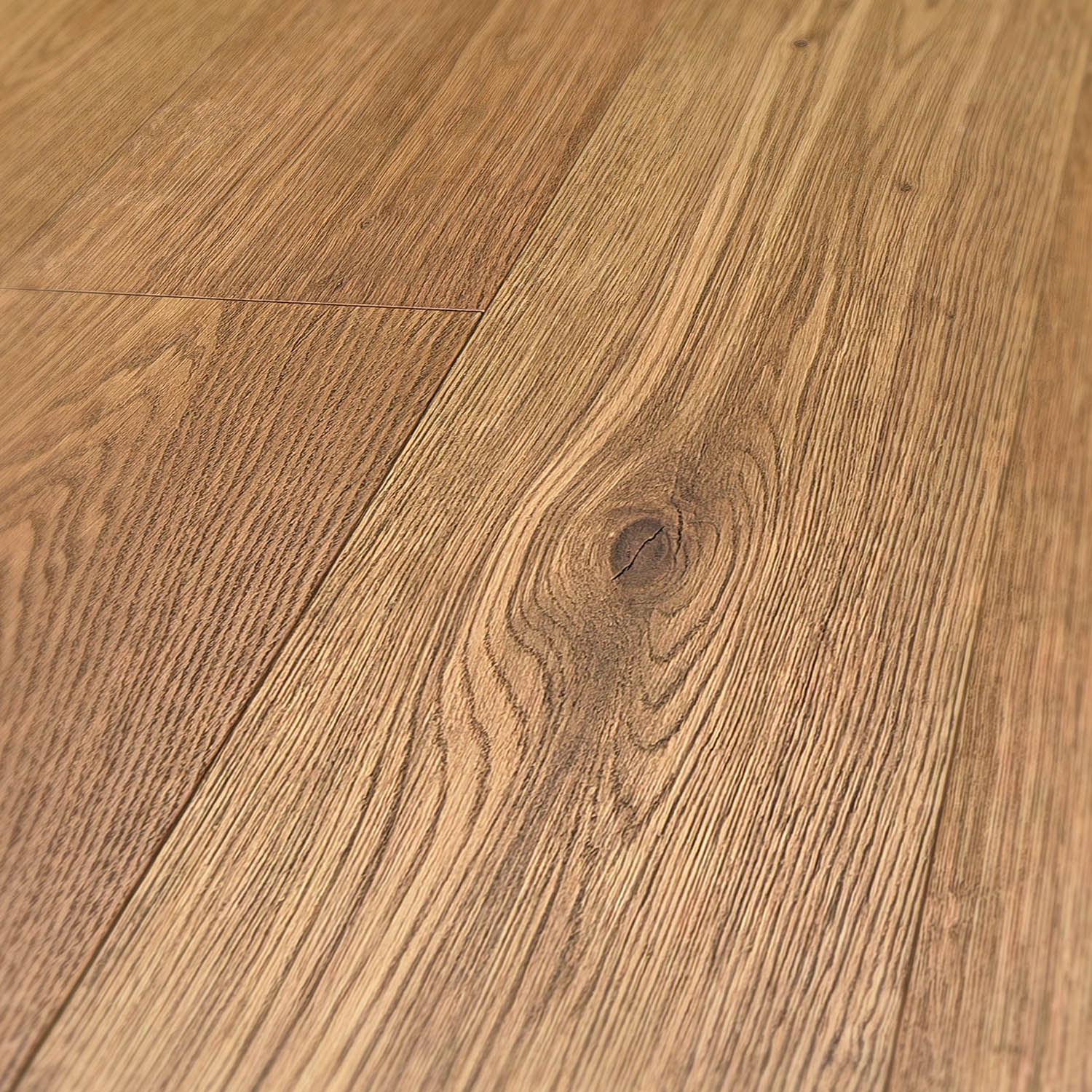 Boxford Close - Brushed Rustic Grade Oak 14mm Thick