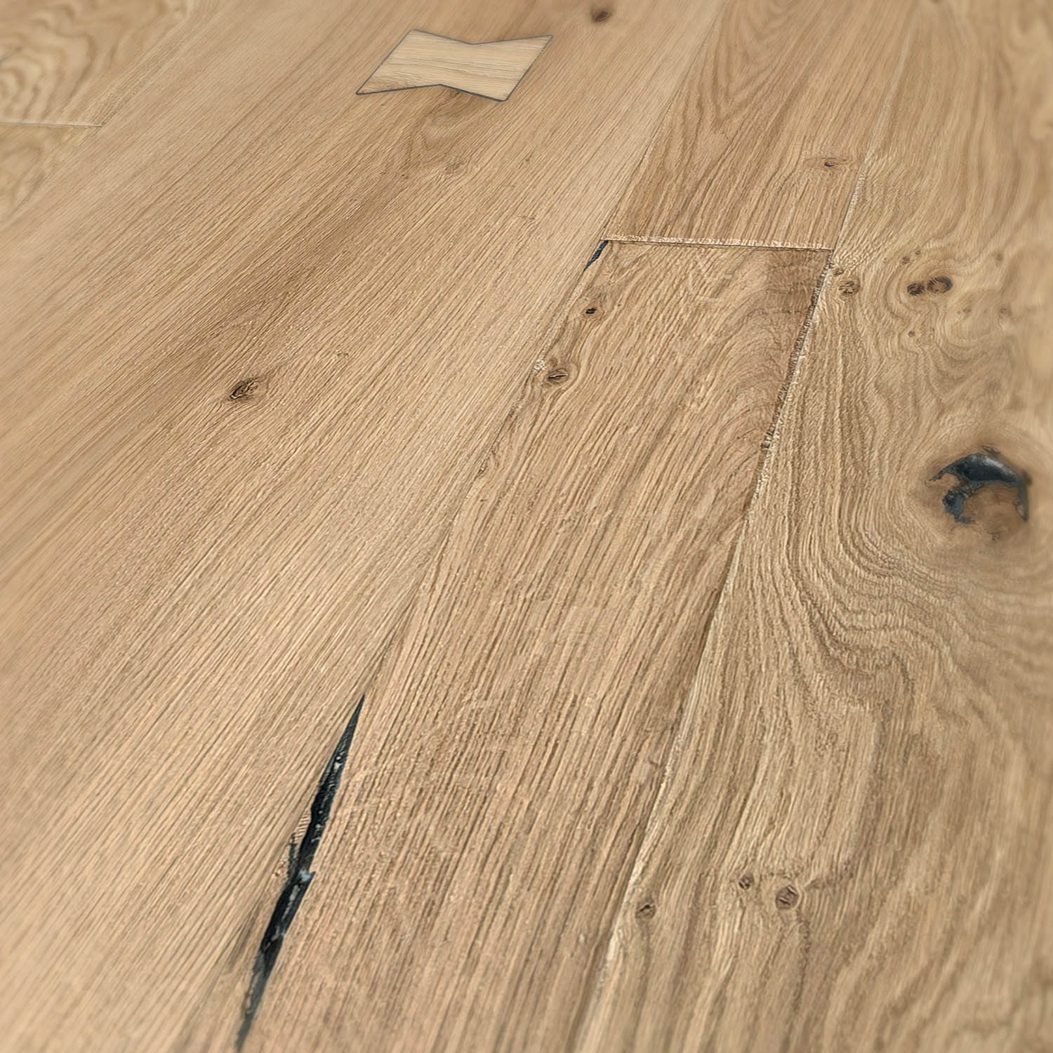 Kings Crescent - Mixed Width Rustic-Grade Cobbled Edged Oak