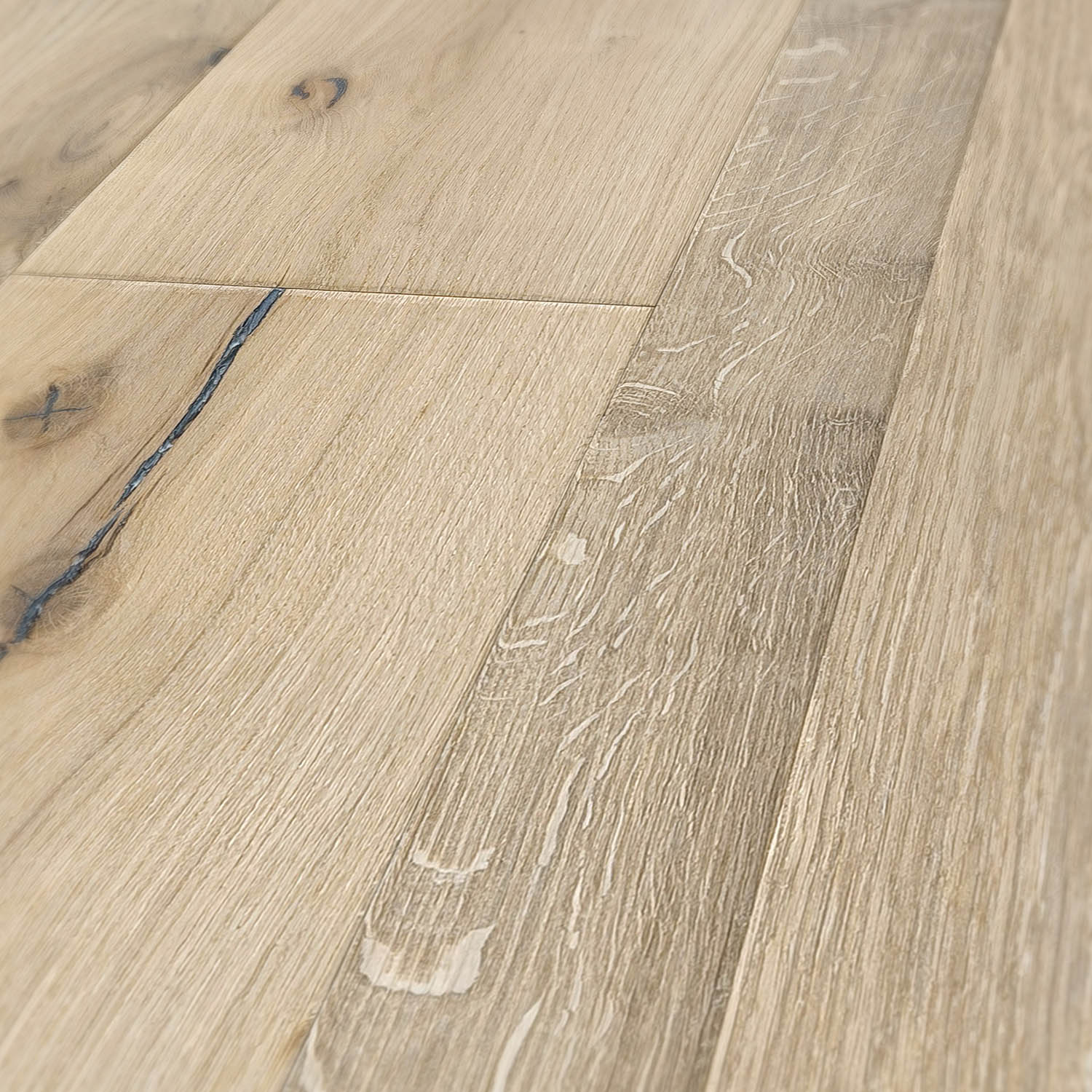 Wolfe Street - Mixed Width Rustic-Grade Cobbled Edged Oak