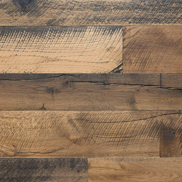 Rustic grade mixed width plank wood floor with reclaimed effect
